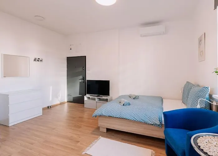 Slovakia Charming Nest In Old Town شقة براتسيلافا